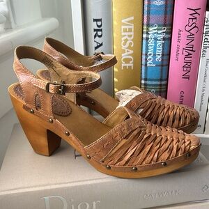 Latigo Woven Leather Clogs